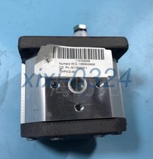 Pompa ad ingranaggi 1pcs NUOVA