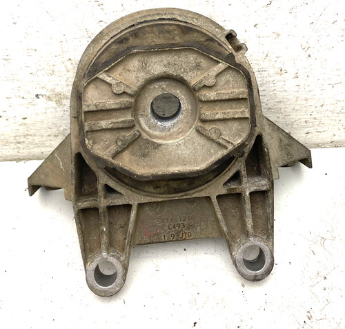 Ricambi usati supporto motore - usati,,