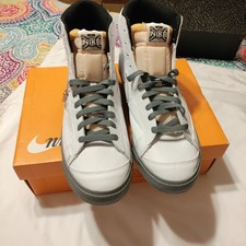 NIKE Uomo Taglia 11 Blazer Mid