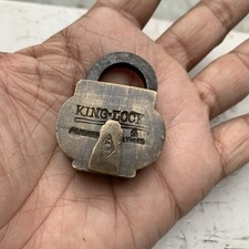 LUCCHETTO O SERRATURA IN