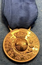 MEDAGLIA VALOR MILITARE  ORO  REGNO D’ITALIA PERFETTE CONDIZIONI  NASTRO COEVO