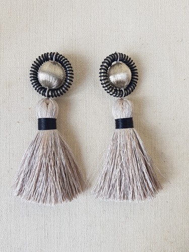 Passereria onde pompon a - pompon,