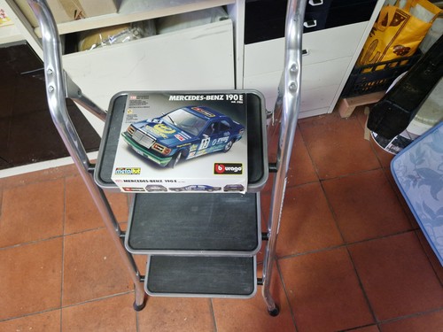 Bburago metal kit - bburago, 1/24