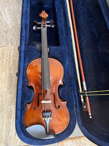 Violin with case and bow - violin,