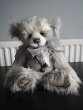 Charlie Bears Hector CB614845