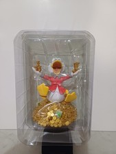 zio paperone. statuetta