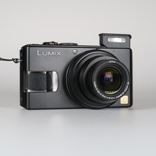 Panasonic LUMIX DMC-LX2 Digitale Fotocamera Nero,SD Card Scatola - Ristrutturato