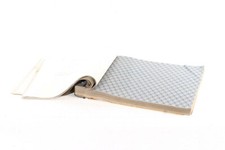 1x vecchio modello di libro