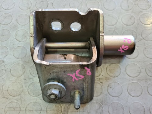 Cerniera porta post renault - cerniera, sx