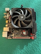 Scheda madre itx Gigabyte ga-z170n + Cpu intel i7 7700 + 16 GB DDR4 Corsair