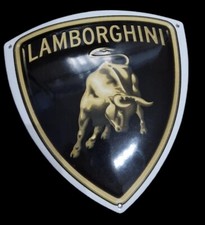 Lamborghini scudo in - (garage).,