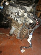 motore toyota yaris 1300 benzina del 2004