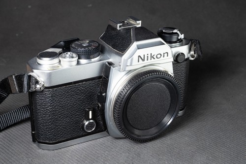 Nikon testata - nikon,