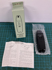 Cartuccia ago giradischi pulitore stilo elettronico 9V made in Japan con scatola