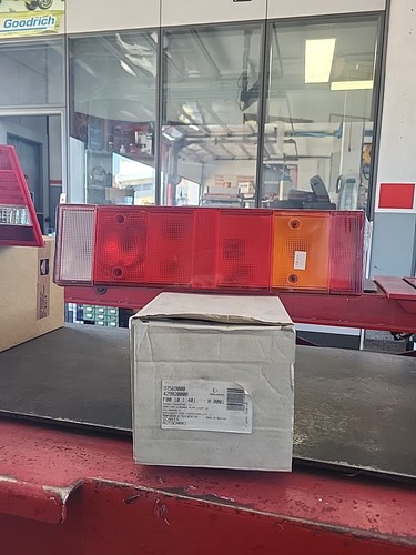 Fanale posteriore camion - posteriore,