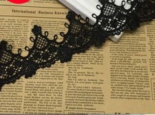 Pizzi Macramè al metro in tessuto poliestere colore nero altezza 6cm