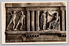 Un Rilievo Dal Tempio E In