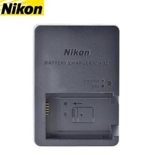 Caricabatteria originale Nikon MH-32 per fotocamera Nikon EN-EL25 batteria Z50 ZFC Z30