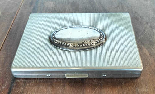 Elegante porta sigarette con - elegante,