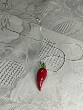 collana argento 925 con ciondolo peperoncino,porta fortuna, moda elegante unica