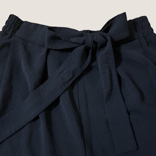 Pantalone semi trasparente