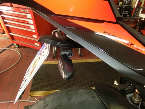 Aprilia rsv4 tuono - /, v4