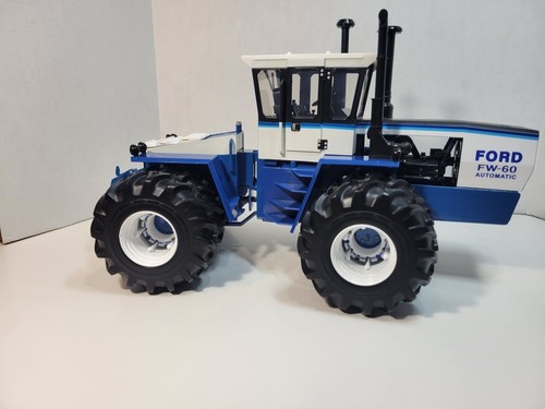 Trattore ertl custom - 1/16,