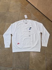 Nike Sportswear Logo Crew
