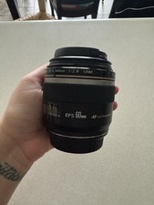 Canon EF-S 60mm f/2.8 USM