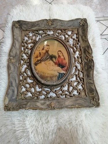 Antico capoletto raffigurante