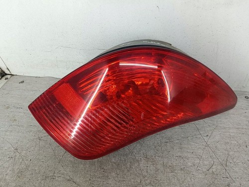 Peugeot 308 2011 - , feux