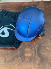 Casco per equitazione JS italia blu, nuovo usato una volta soltanto.