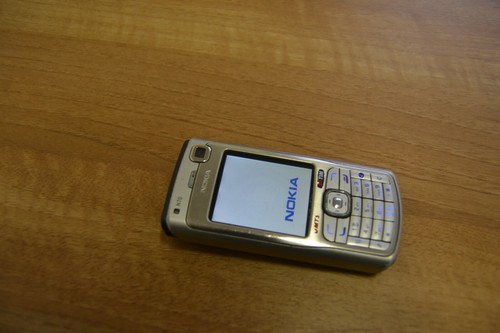 Nokia n70 grigio - grigio,