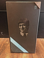 2011 Hot Toys MIS 11 scala 1/6