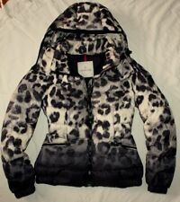 Authentic Moncler Saby Real Down Jacket with Certilogo Code Bady