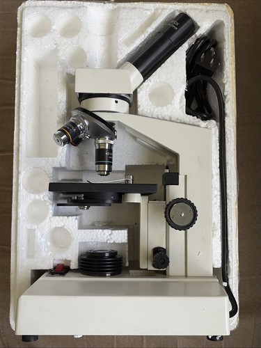 Parco monocular compound