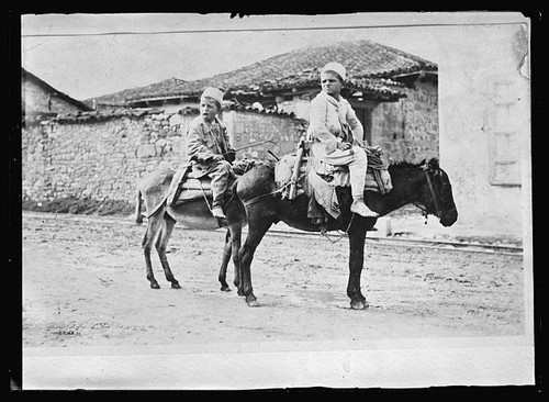 Foto durazzo albania ragazzi - foto:durazzo,