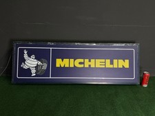 Insegna Luminosa Michelin