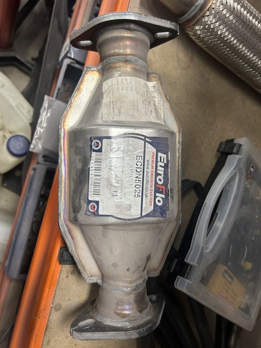 Catalizzatore per nissan - catalizzatore,