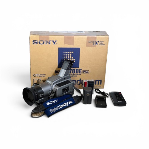 Videocamera sony dcr vx700e - videocamera,