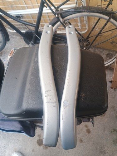 Staffe portapacchi piaggio - staffe,