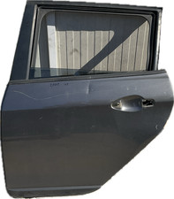 Porta Portiera Posteriore sinistra PEUGEOT 2008 anno 2017 LEGGERMENTE AMMACCATO