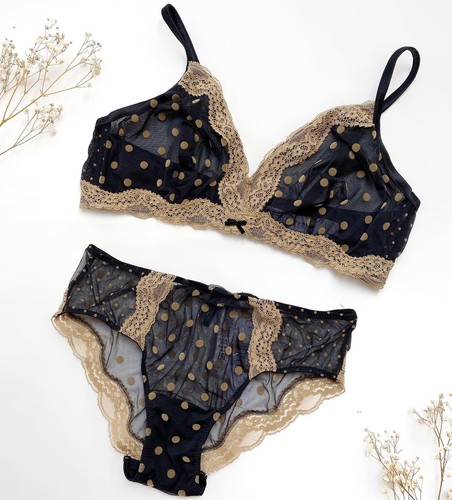 Reggiseno nuovo con etichette