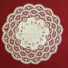 Merletto di Puy. Antico centro