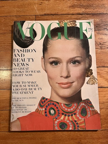 Vogue magazine june 1968 - magazine,