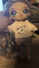 Na! Na! Na! Sorpresa Bambola