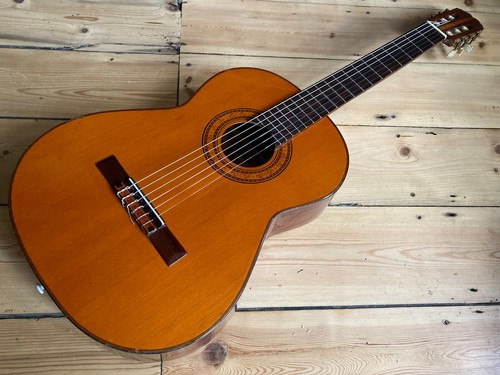Chitarra classica spagnola