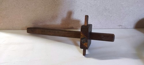 Truschino righino falegname - da,