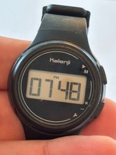 Orologio digitale retrò nero