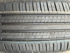 Pneumatici 215/50 r18